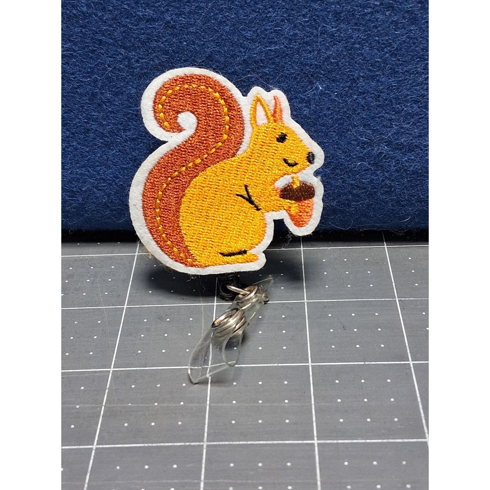 Unbranded Squirrel Badge Reel Yellow Embroidered Patch Retractable‎ ID Holder